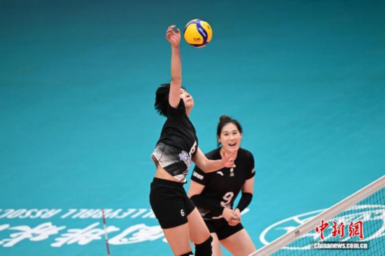 女排超级联赛:北京女排3:2逆转战胜山东女排